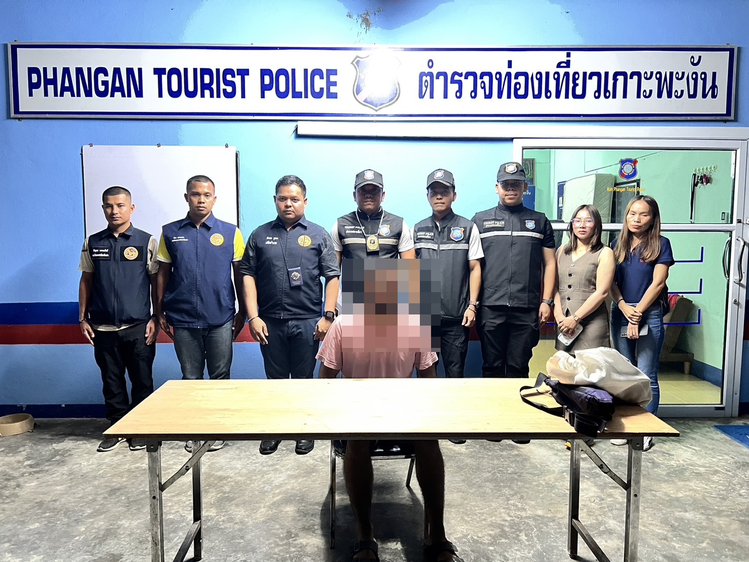 ตร.ท่องเที่ยวจับชาวอังกฤษลักลอบเป็นนายหน้านำเที่ยวคิดค่าหัวชคนละ 7 หมื่น 