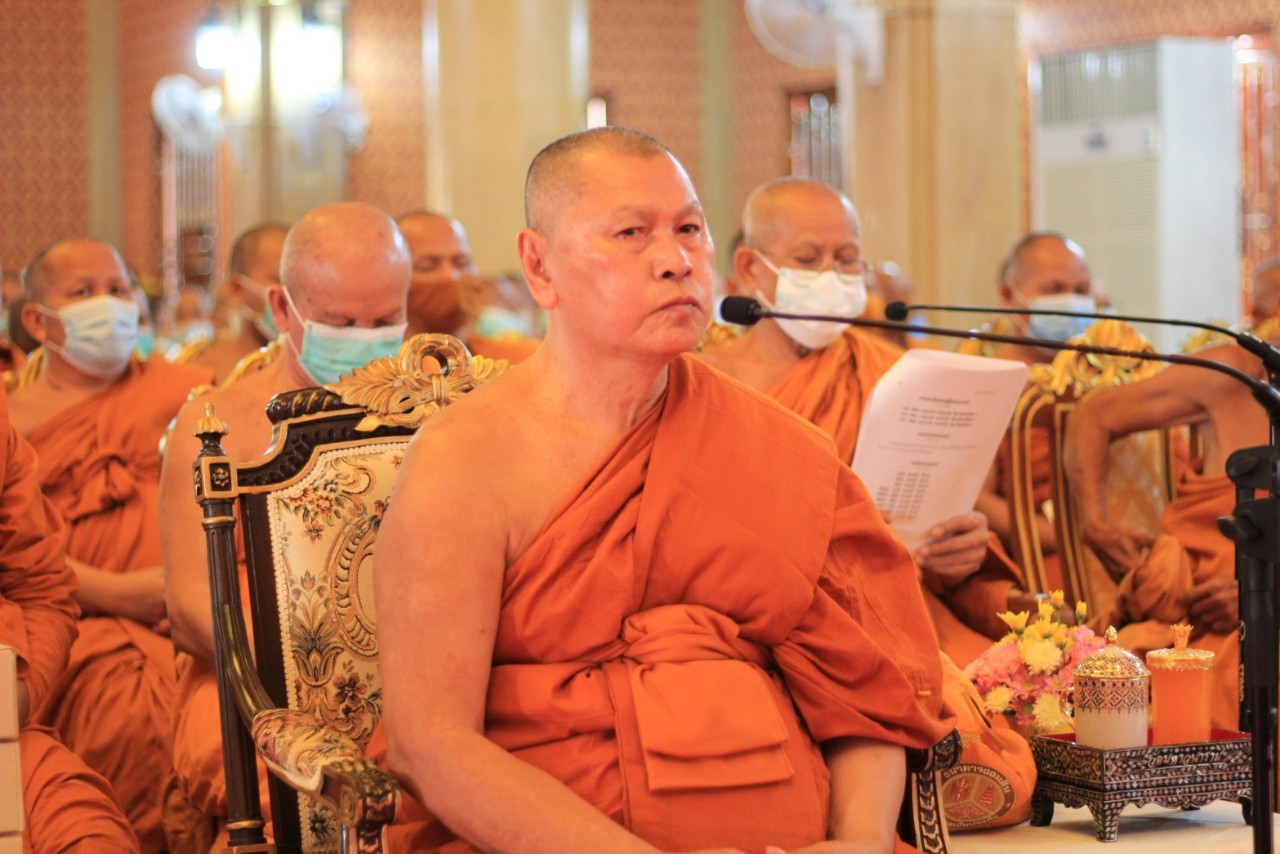 จังหวัดอุบลราชธานี จัดพิธีเจริญพระพุทธมนต์เพื่อความเป็นสิริมงคลแก่แผ่นดินและปวงชนชาวไทย  	