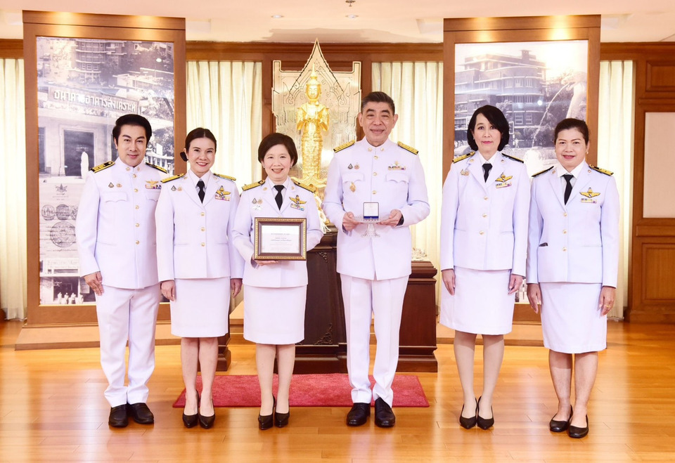 ธอส.เข้าเฝ้าทูลละอองพระบาทรับเสด็จ สมเด็จพระเจ้าลูกเธอเจ้าฟ้าสิริวัณณวรีฯ ทรงบำเพ็ญพระราชกุศลถวายผ้าพระกฐิน ปี68 วัดราชประดิษฐสถิตมหาสีมาราม