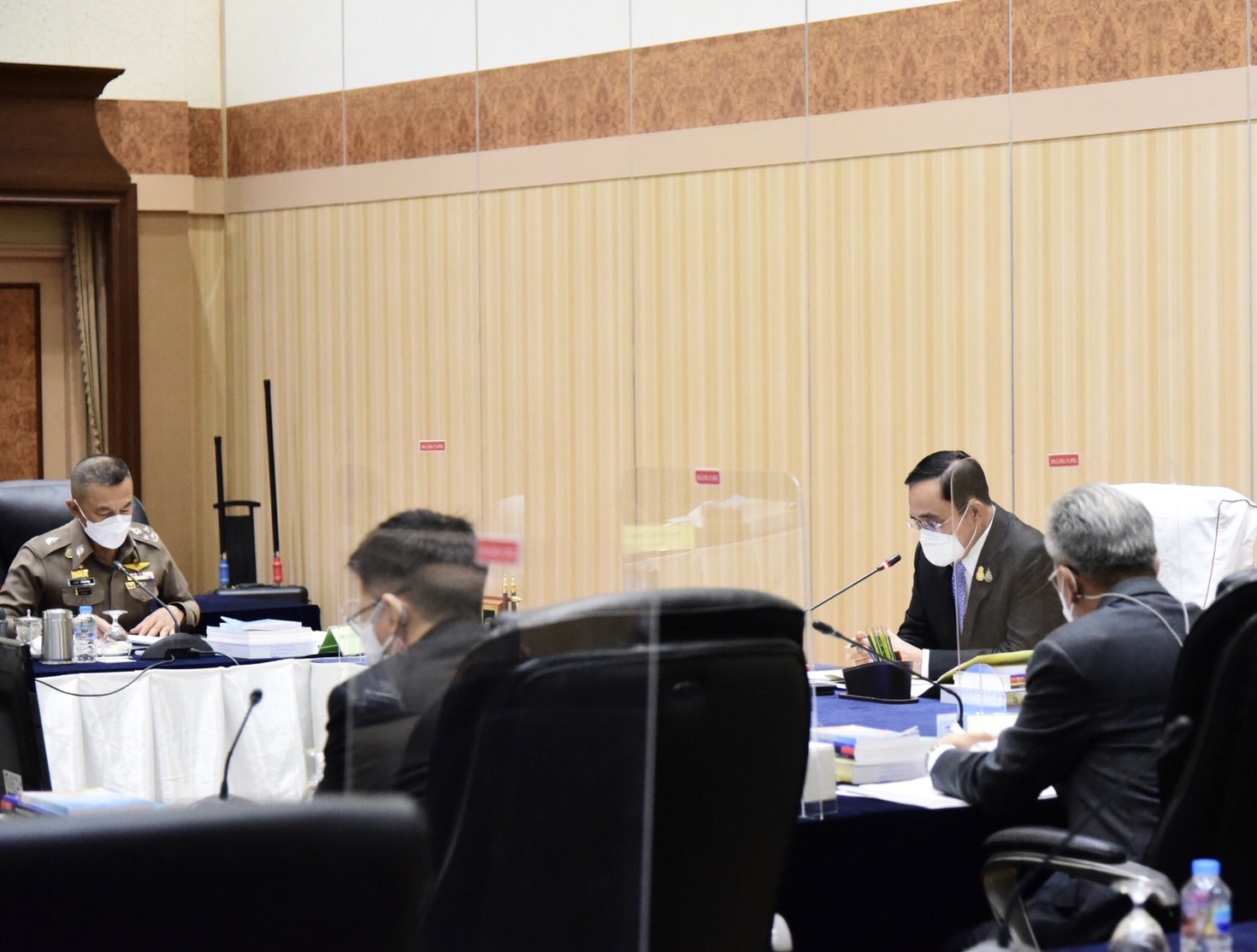 'ประยุทธ์'นั่งหัวโต๊ะแต่งตั้งข้าราชการตำรวจ 