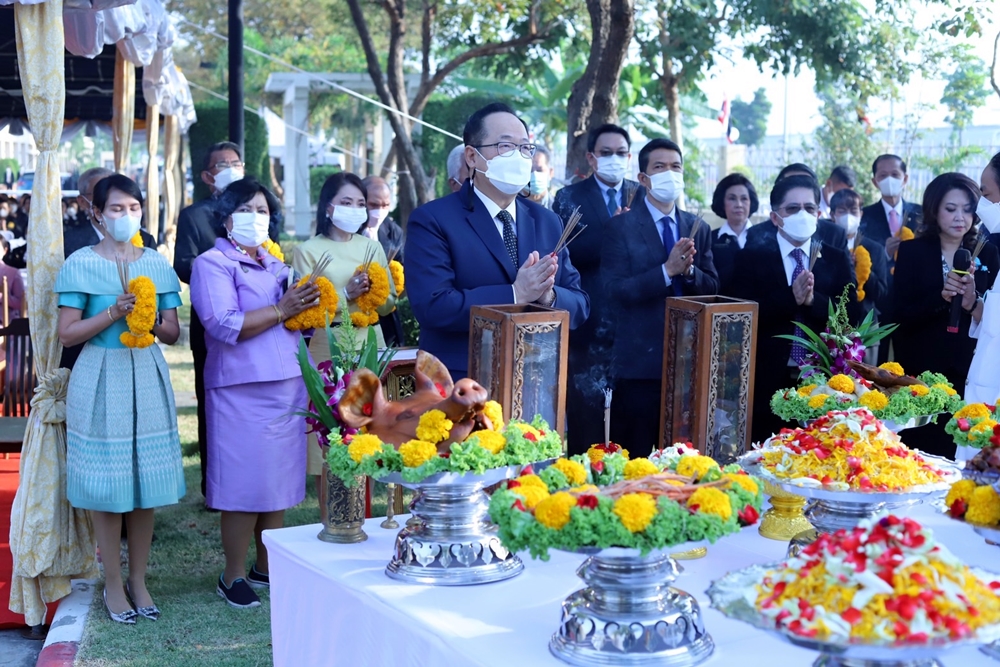 ครบรอบ 71 ปี ศาลเยาวชนฯ ร่วมอุทิศส่วนกุศลแก่บรรพตุลาการ ผู้พิพากษาสมทบ และบุคลากรที่ล่วงลับ