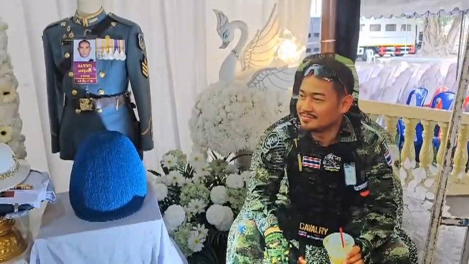 แม่สุดกลั้น! พระราชทานเพลิงศพ “สิบเอก ชวกร เดชขุนทด” ขอเป็นแม่ลูก ทุกชาติไป