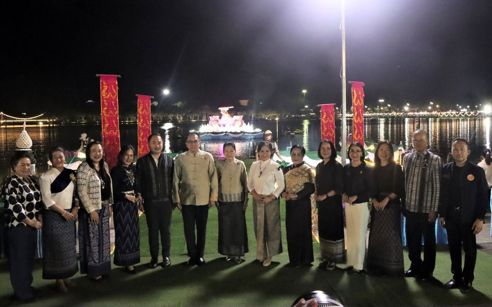 อบจ.อุดรธานี ร่วมลอยกระทง หนุนท่องเที่ยว-เศรษฐกิจท้องถิ่น เทิดพระเกียรติพระพันปีหลวง