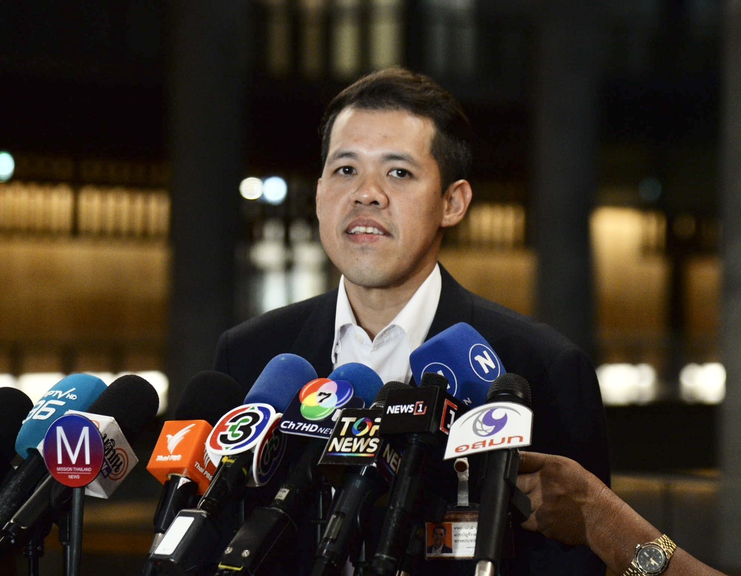 "ปกรณ์วุฒิ" ถามยื้อ " นิรโทษกรรม" ได้ประโยชน์อะไร ชี้เห็นตรงกันเป็นบันไดขั้นแรก แต่อยู่ที่ความจริงใจ 