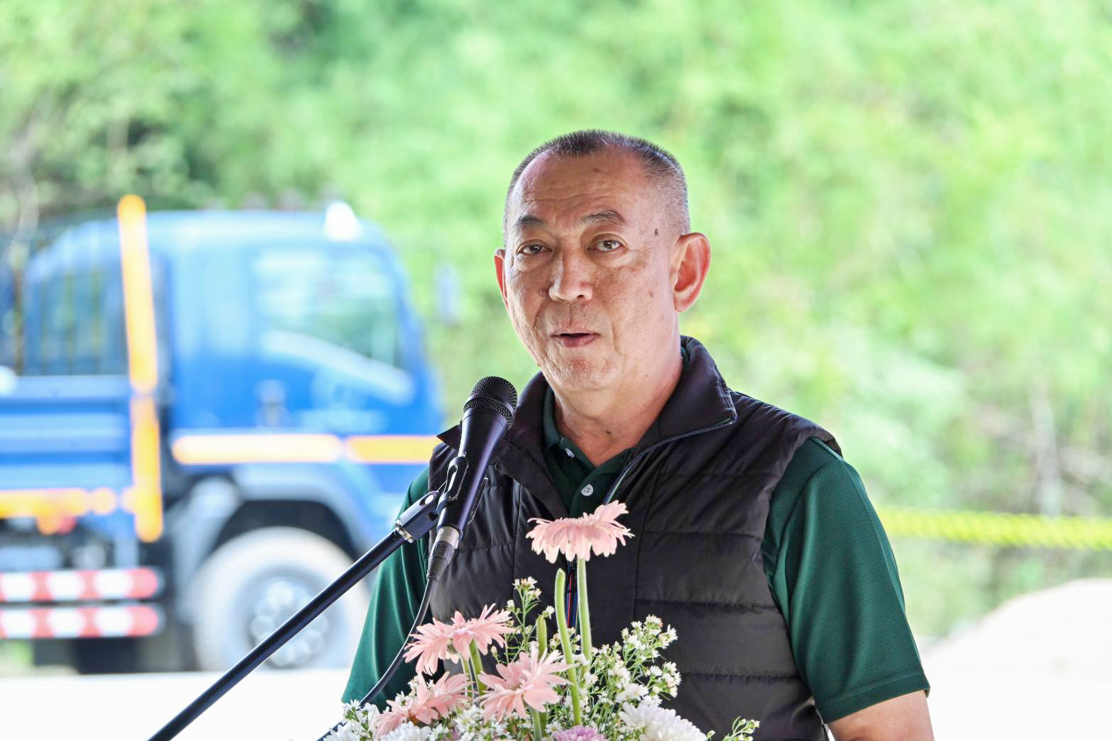 “ดร.เฉลิมชัย” ลงพื้นที่ติดตามโครงการศึกษา สำรวจและพัฒนาแหล่งน้ำบาดาลในพื้นที่เสี่ยงกร่อยเค็ม  ตำบลอุ่มเม้า อำเภอธวัชบุรี จังหวัดร้อยเอ็ด
