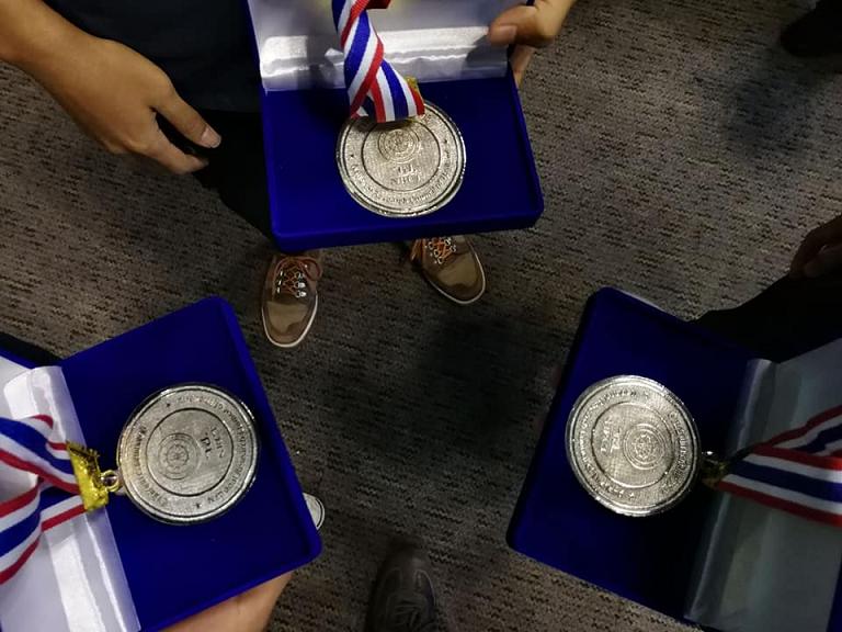 วิศวะมทร.ศรีวิชัย คว้า 3 เหรียญเงินนวัตกรรมอุดมศึกษา มหกรรมงานวิจัยแห่งชาติ