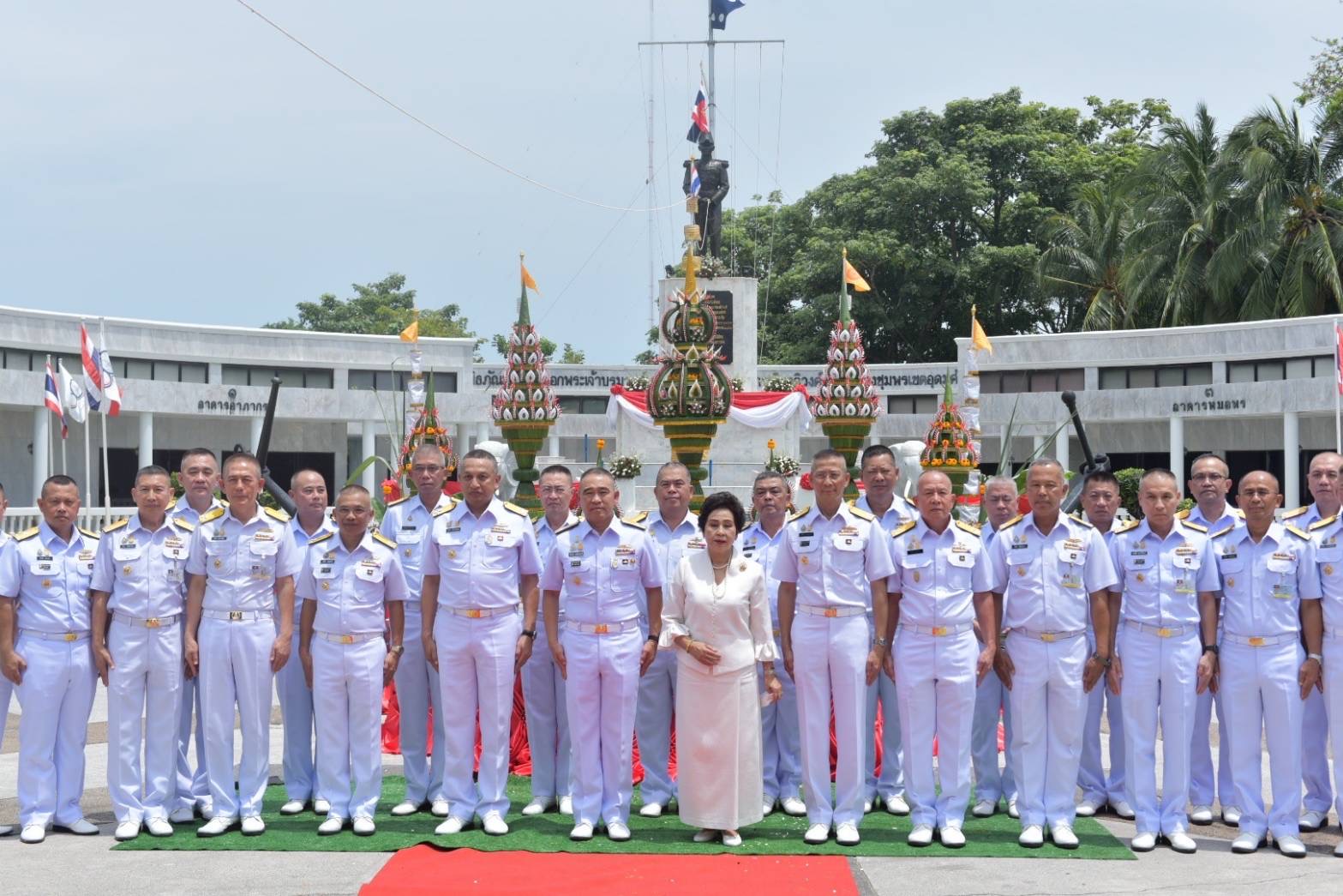 กองทัพเรือ ประกอบพิธีมังคลาภิเษกเหรียญที่ระลึกครบรอบ 100 ปี วันสิ้นพระชนม์ เสด็จเตี่ย
