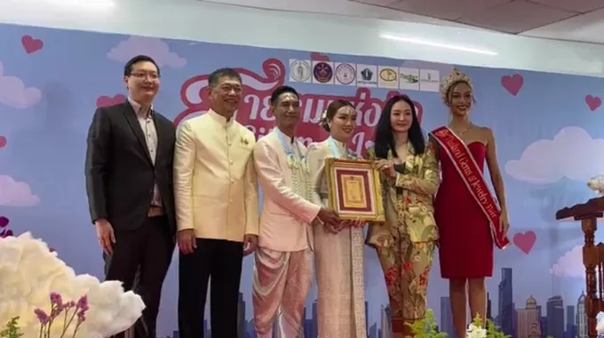 กทม.เผยยอดจดทะเบียสมรสปี’66 รวม 2,602 คู่ หย่า 44 คู่ “บางรัก” คว้าแชมป์ มากสุด 640 คู่ กลุ่ม LGBTQ+ 130 คู่