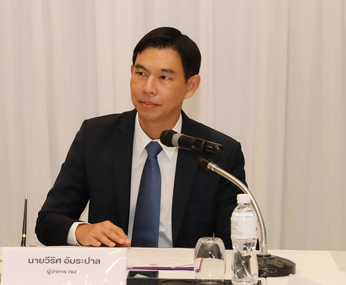 “กนอ.” มอบชุด PPE จำนวน 1,000 ชุด ให้สถาบันการแพทย์ฉุกเฉินแห่งชาติ (สพฉ.)