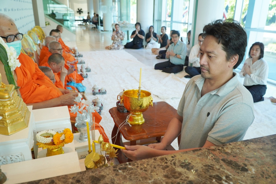 “สยามรัฐ” ทำบุญครบรอบ 76 ปี