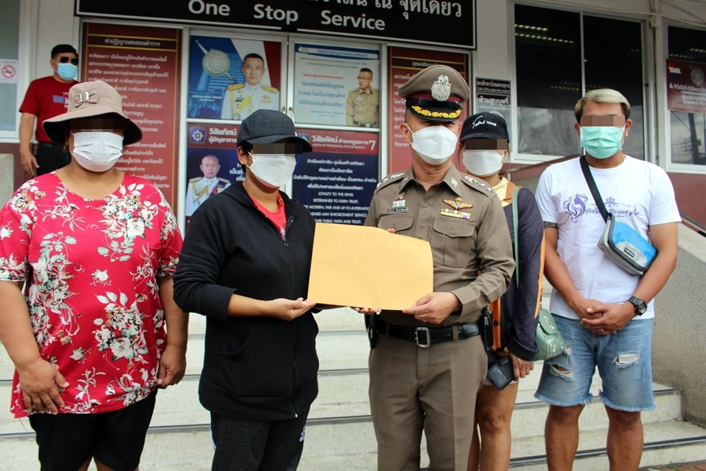 ทหารหญิง ยื่นหนังสือค้านประกันตัว "เจ๊นุช" หวั่นถูกคุกคาม