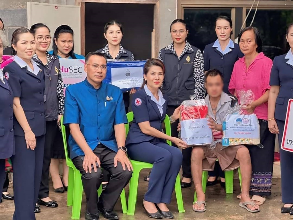 ผู้ว่าฯยโสธร-นายกเหล่ากาชาด ลงพื้นที่เยี่ยมให้กำลังใจช่วยเหลือผู้ด้อยโอกาสและยากไร้