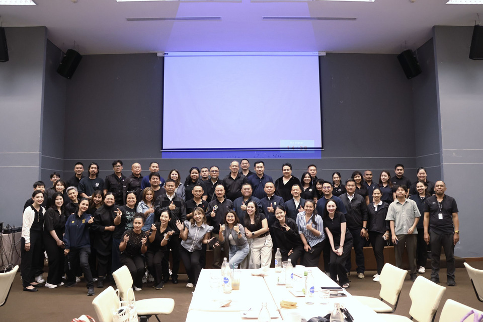 สกู๊ปพิเศษ : “บิ๊กอรรถ” นำทีมโฆษกตำรวจประชุมสื่อ ย้ำสื่อสารโปร่งใส รับฟังประชาชน เร่งแก้ปัญหาอย่างรวดเร็ว