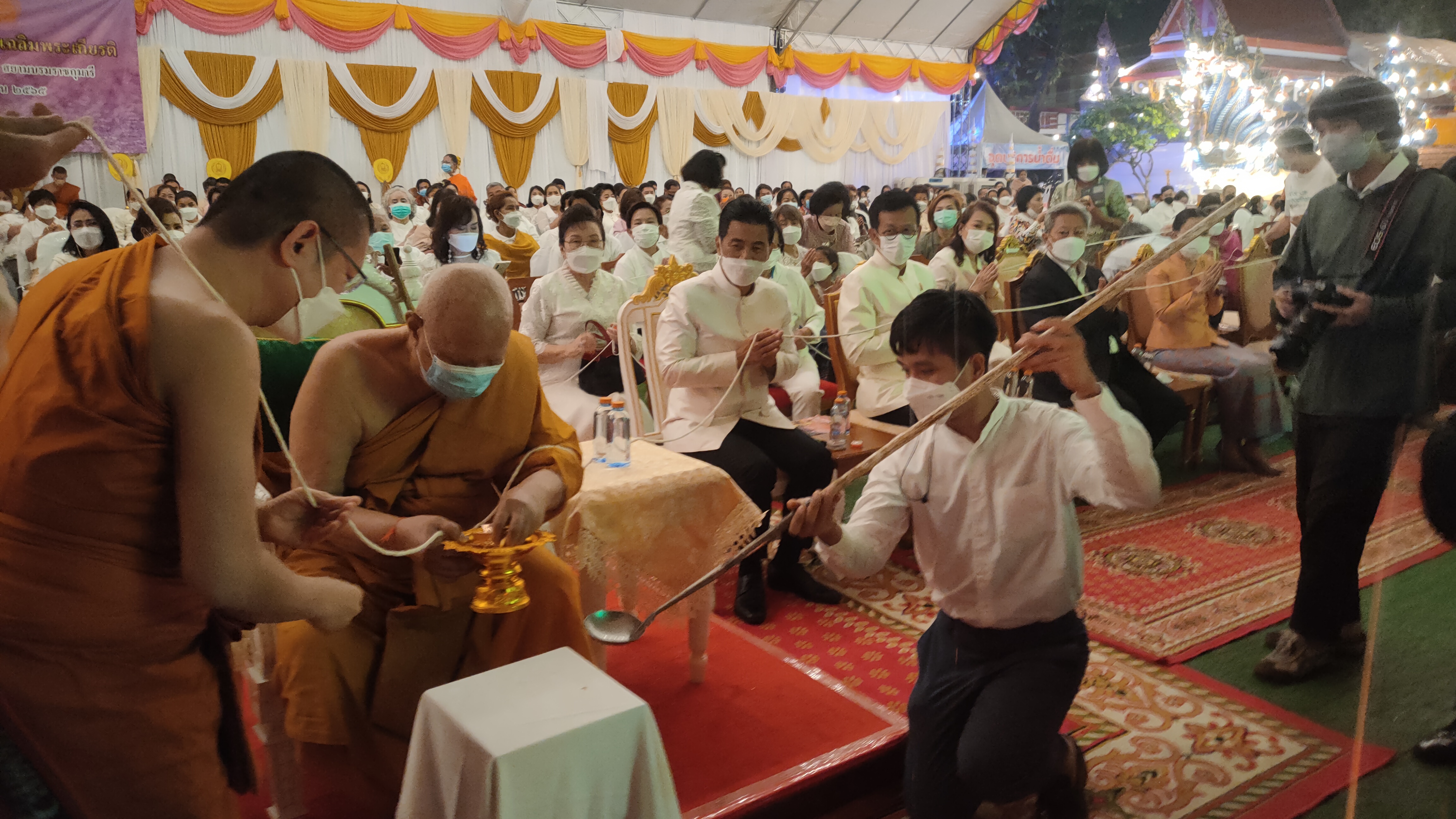 “เทวัญ”อดีต รมต.ประจำสำนักนายกร่วมเททองหล่อท้าวสุรนารี 251 ปี  