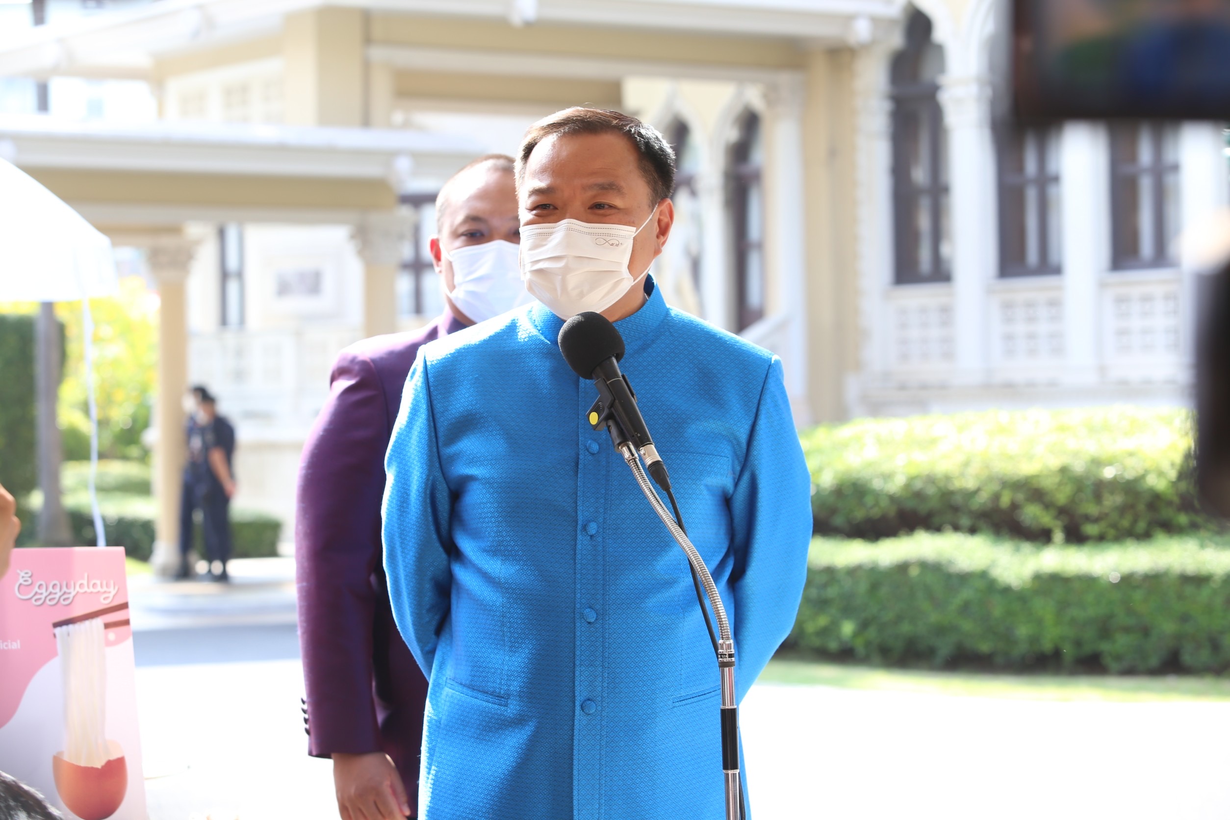 “อนุทิน” ปัดแลกโหวต “สุราก้าวหน้า-กัญชา” บอกไม่ต้องห่วง ภท. ไปกังวลมารยาทคนร่วม รบ.ดีกว่า 