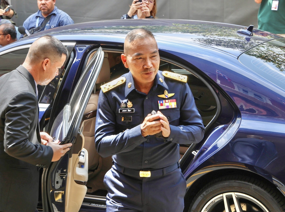 ผบ.ทอ.​ ยัน​ ทัพฟ้าพร้อมรบ แต่​ขอรอฟังนโยบาย สมช. หนุนภารกิจชายแดนไทย​ -​ กัมพูชา