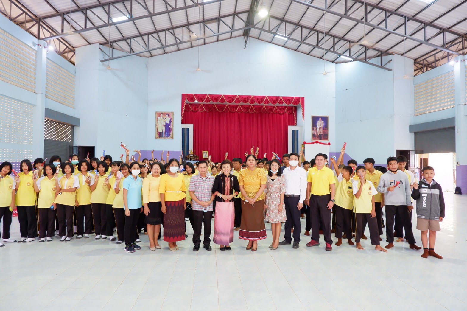 ผอ.สถานพินิจฯร่วมกับ ประธานกรรมการสงเคราะห์ฯศรีสะเกษจัดอบรมเด็กป้องกันการกระทำผิดในสถานศึกษา