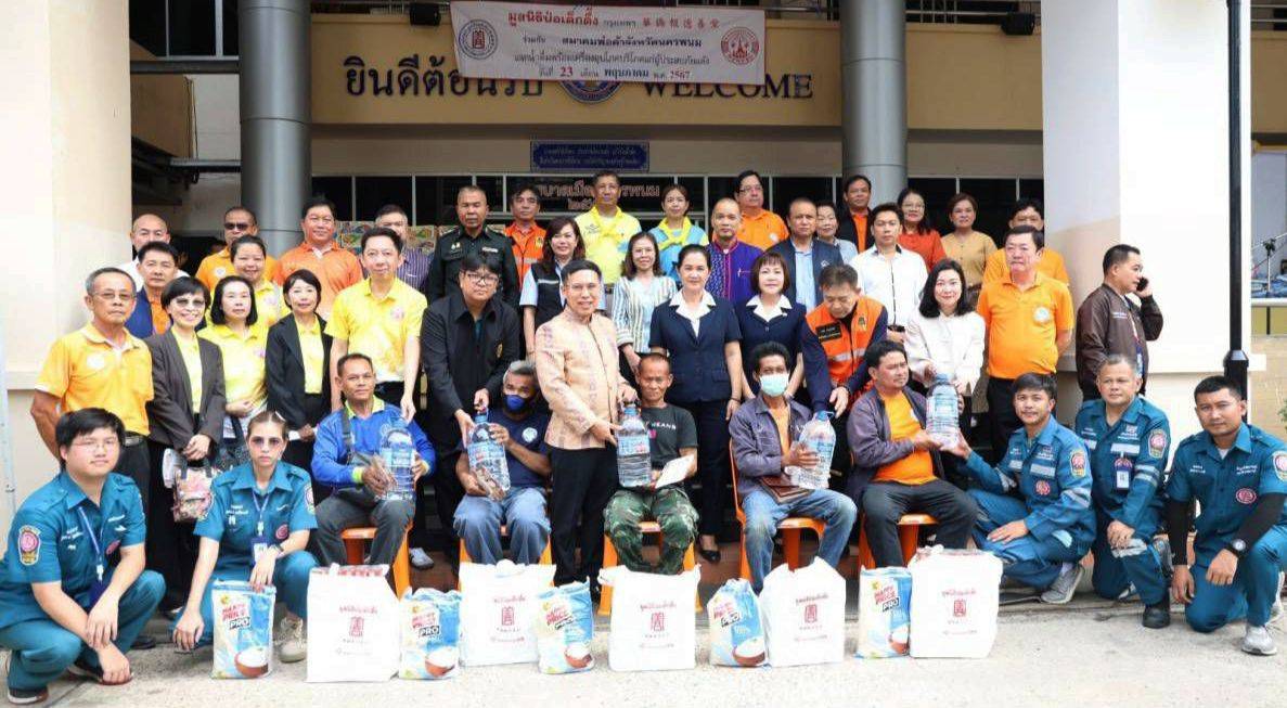 มูลนิธิป่อเต็กตึ๊งจัดทีมลงพื้นที่บรรเทาทุกข์ รวม 16 จังหวัด ช่วนประสบพายุฤดูร้อนในถิ่นทุรกันดาร  