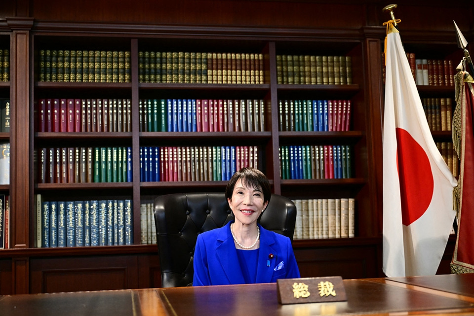 “ทาคาอิจิ” ว่าที่นายกฯญี่ปุ่นหญิงคนแรก! ประกาศทีมบริหารพรรคใหม่ ดึงอดีตขุนคลัง “ซูซูกิ” นั่งเลขาฯ LDP