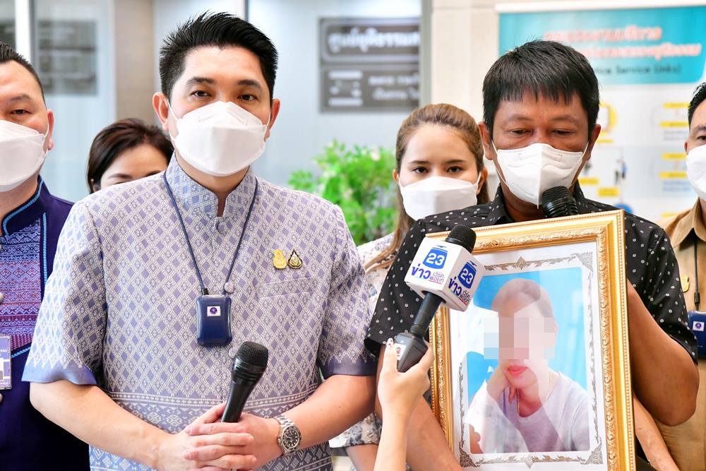 เลขาฯ รมว.ยุติธรรม รับเรื่องภรรยาถูกรถกระบะชนเสียชีวิต เร่งรัดติดตามคดี