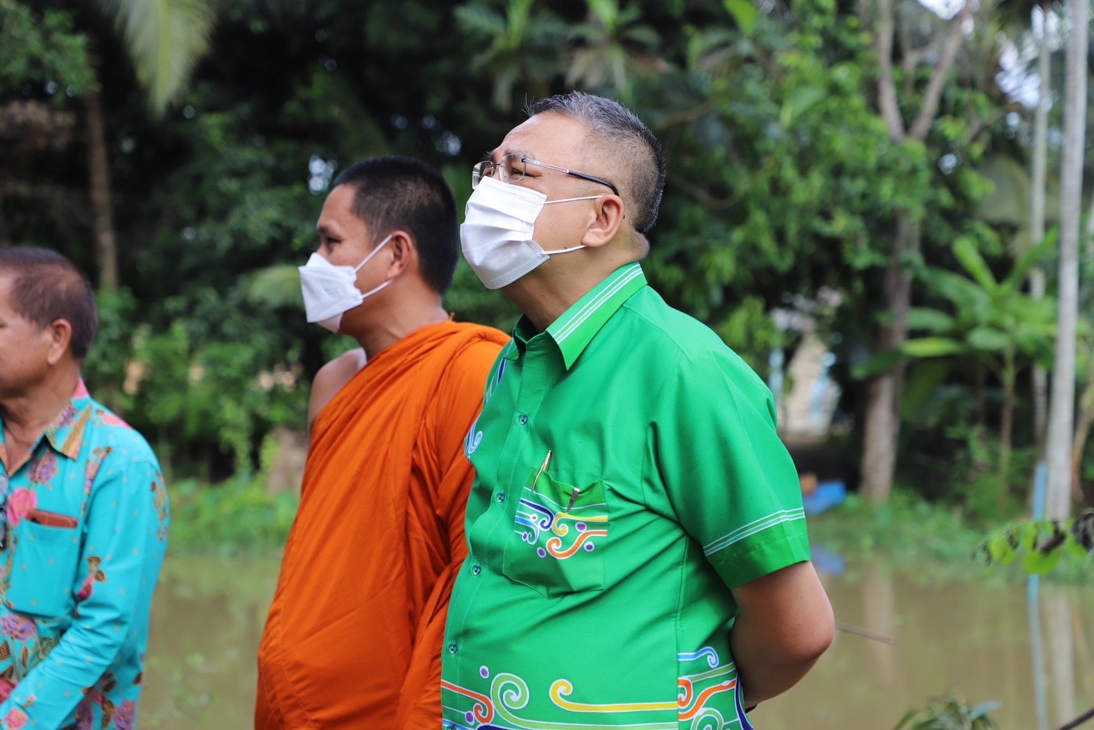 พ่อเมืองสุราษฎร์ ลงพื้นที่ตรวจสอบเหตุเพลิงไหม้กุฏิวัดสุนทรนิวาส 