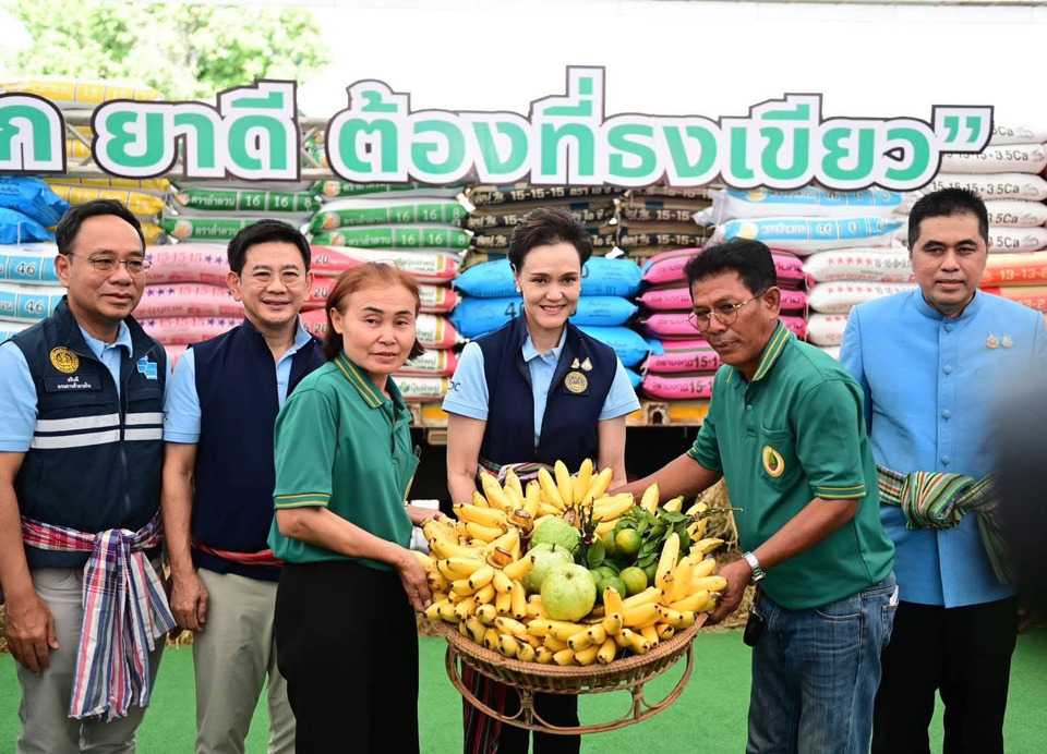 "รมว.ศุภจี" นำทีมลุยศรีสะเกษ “ธงฟ้า-ธงเขียว” เดินหน้า Quick Big Win สร้างรายได้ชุมชน