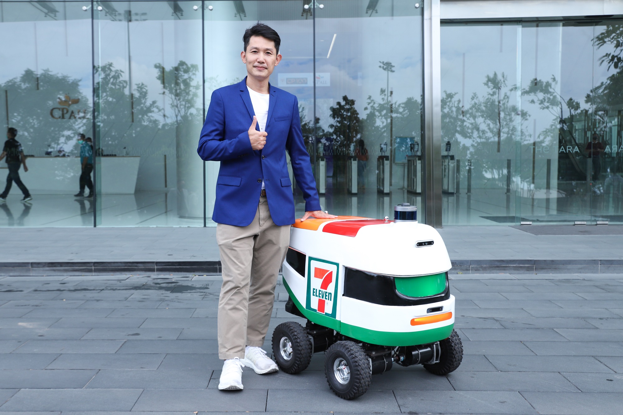 ซีพี ออลล์-PIM-ออลล์ เวลเนส เปิดเบื้องหลัง 5 แนวคิด “หุ่นยนต์ส่งของสุดคิ้วท์” เดินหน้าปั้นทักษะ AI-Robotics