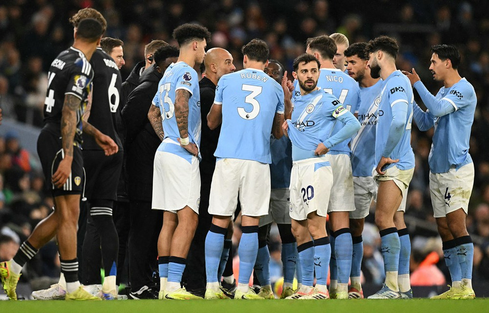 แมนซิตี้เปิดบ้านเฉือนลีดส์ 3-2 เกมมันส์ท้ายเกม เก็บสามแต้มลุ้นจ่าฝูงพรีเมียร์ลีก