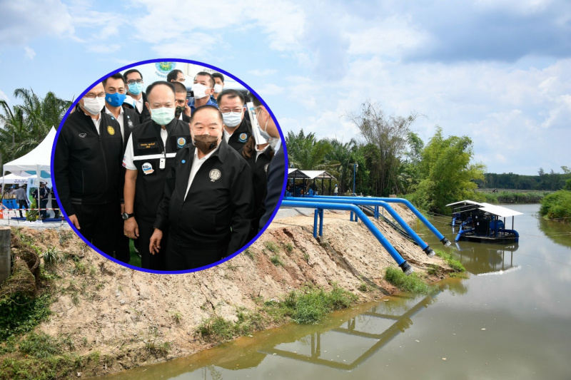 "บิ๊กป้อม" นำทีมลงพื้นที่ติดตามสถานการณ์น้ำ EEC ย้ำมีน้ำเพียงพอแล้งนี้