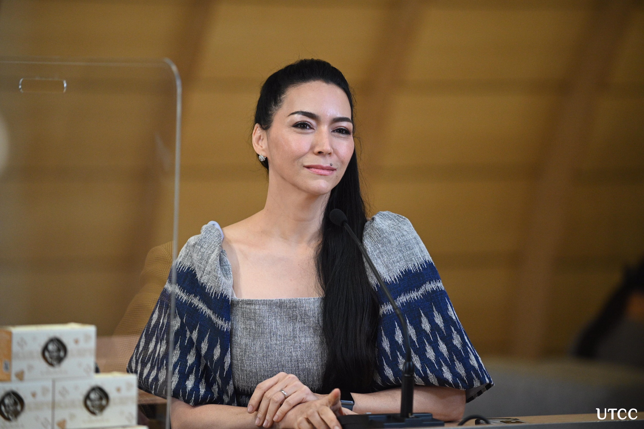ฟาดคุณภาพ รัวๆ “ลอร่า ศศิธร” ปล่อยความรู้+ประสบการณ์แน่น บนเวที Hub Thinks EP.3