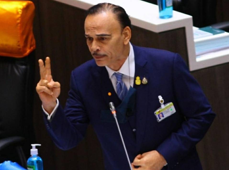 "ชาดา" อภิปรายเดือด! ชี้ต้องแก้สันดานนักการเมืองก่อนแก้รธน. ย้ำฉบับนี้ต้องเผาทิ้ง