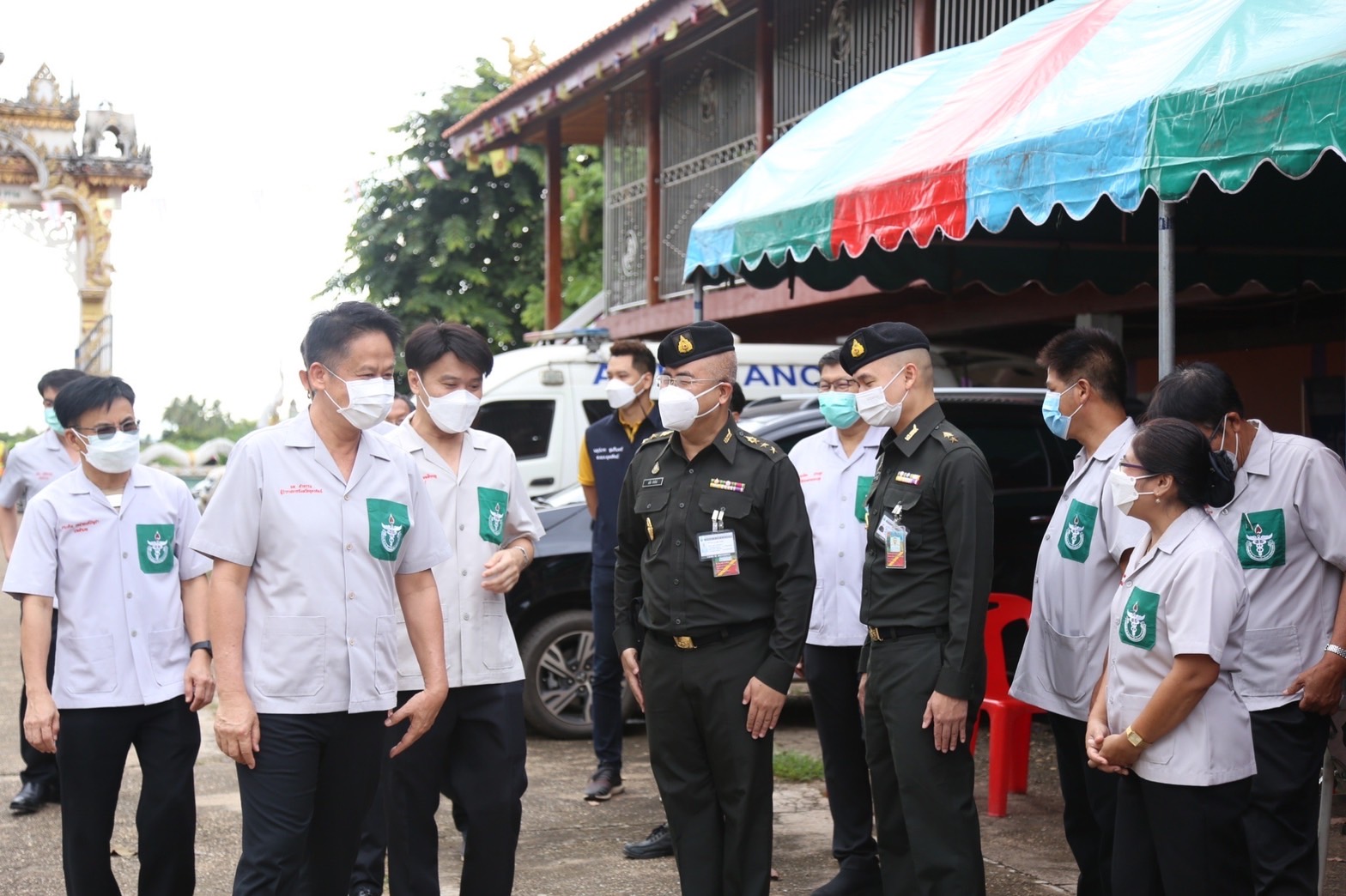รพ.ค่ายพิชัยดาบหัก มณฑลทหารบกที่ 35 ลงพื้นที่อุตรดิตถ์ฉีดวัคซีนพระราชทาน ซิโนฟาร์ม ให้ ปชช.กลุ่มเปราะบาง