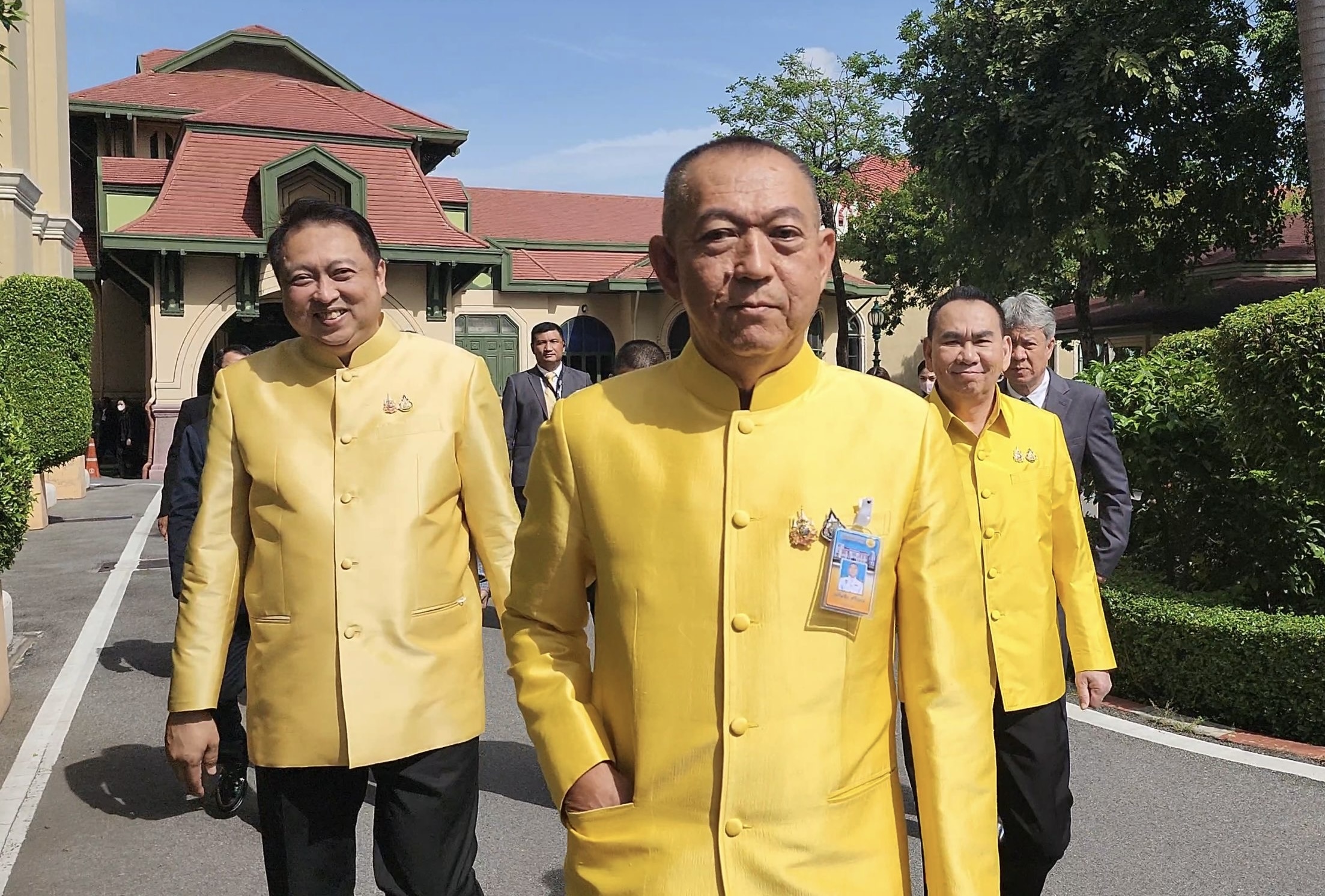 “เฉลิมชัย” เตรียมชงนโยบาย “ประชาธิปัตย์”  เป็นนโยบายพรรคร่วมรัฐบาล 