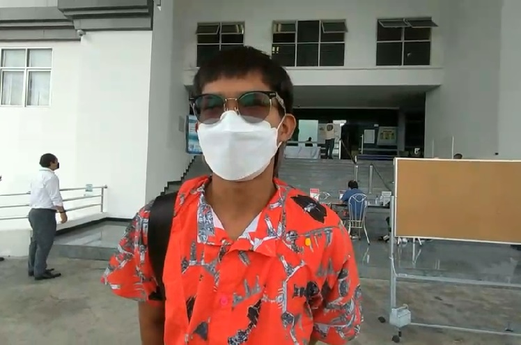 ศาลแขวงดุสิต นัดไต่สวนคำร้องขอถอนประกันกลุ่มทะลุฟ้า จำนวน 15 คน