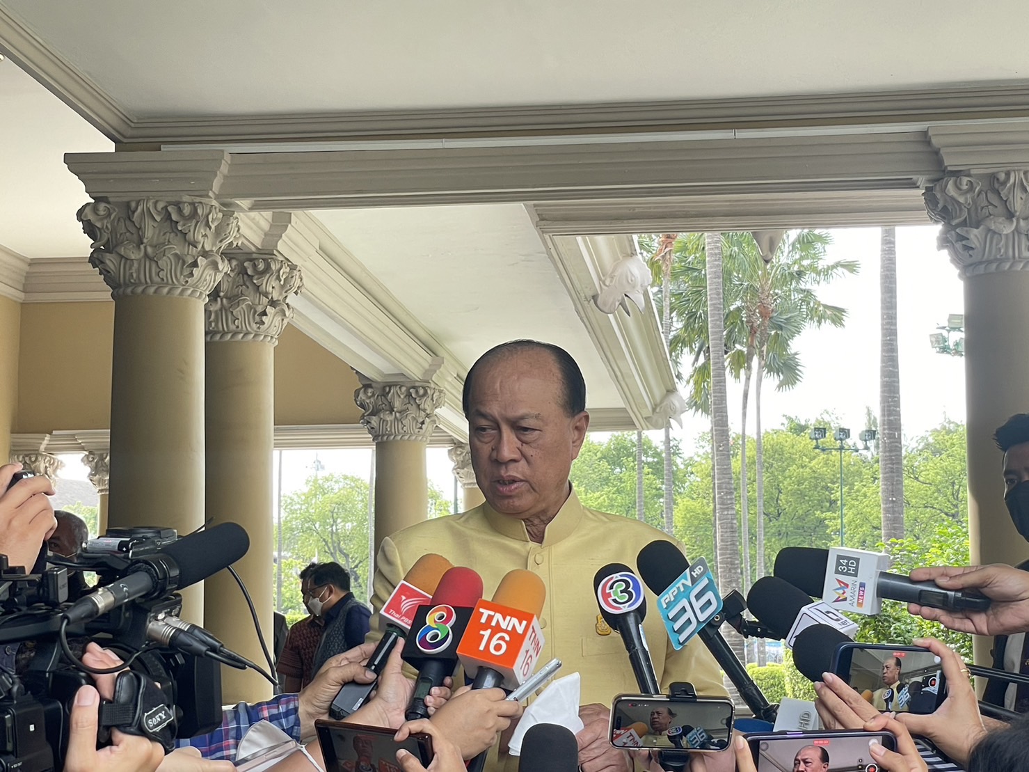 “อนุพงษ์” ยันเบี้ยผู้สูงอายุยังเหมือนเดิม ตราบใด คกก.ผู้สูงอายุไม่เปลี่ยนแปลง เชื่อระเบียบใหม่ประชาชนได้ประโยชน์ 
