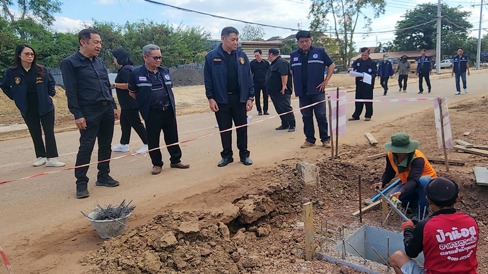 ป.ป.ช.พิจิตร ผนึกแขวงทางหลวงชนบท ตรวจเร่งรัดงบกระตุ้นเศรษฐกิจ สร้างถนน 9.69 ล้าน คืบหน้า 64%