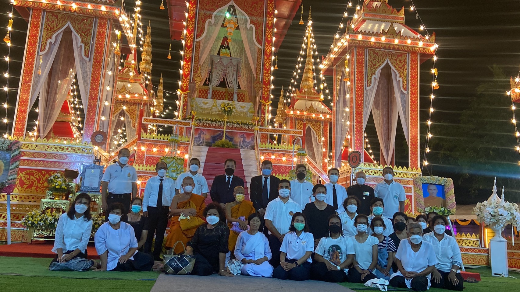 "ทวี สอดส่อง" ประธานฝ่ายฆราวาสพิธีสวดพระอภิธรรม พระครูประโชติรัตนานุรักษ์ 