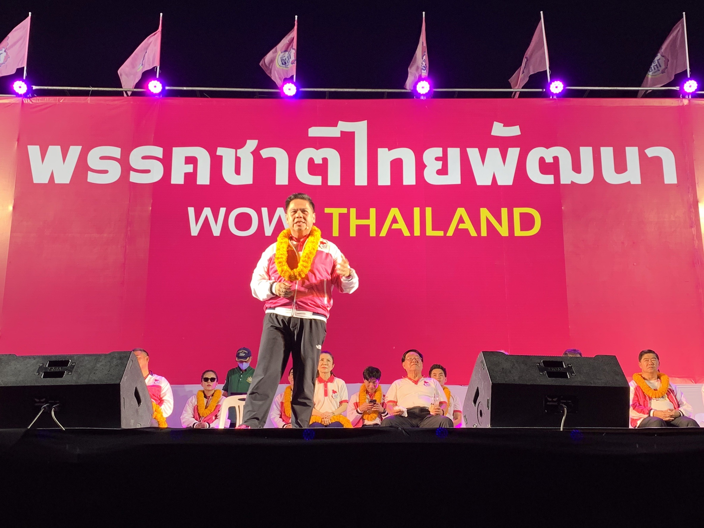 “วราวุธ” อ้อนคนสุพรรณเลือกทั้งคน ทั้งพรรค ลบครหาสิ้น "บรรหาร" ชทพ.สูญพันธุ์