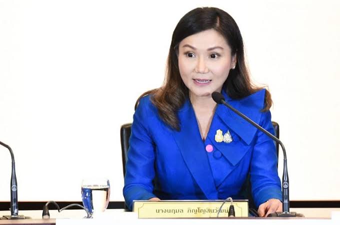 "นายกฯ" สั่ง "กต." เร่งช่วยเหลือนำคนไทยกลับประเทศ พร้อมดูแลผู้ติดค้าง