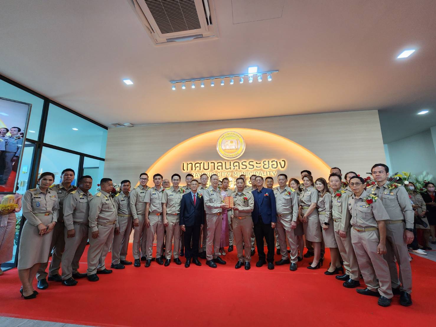 เทศบาลนครระยอง เปิดใช้อาคารที่ทำการ 4 ชั้น หลังใหม่อย่างเป็นการ งบประมาณก่อสร้าง 174 ล้าน