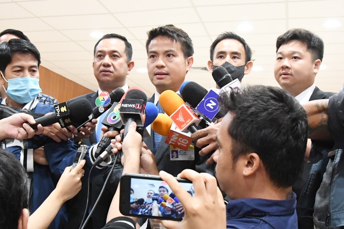 ภท.ดันร่างแก้รธน.สัปดาห์หน้า ยืนหลักการตั้งส.ส.ร.ยกร่างใหม่ ไม่แตะต้องหมวด1-2