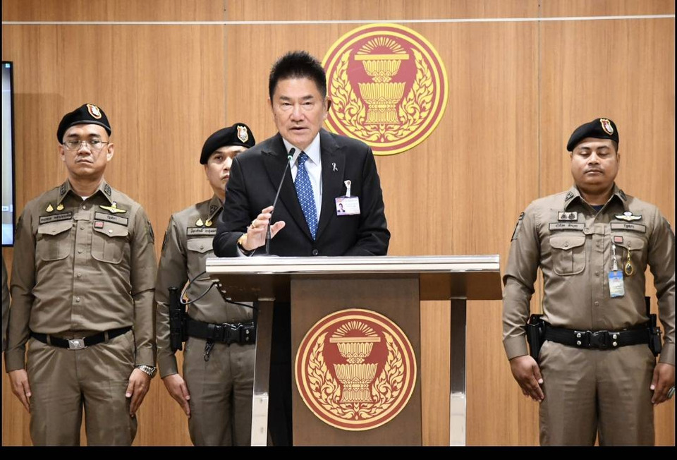 "ผู้การแต้ม" โต้เดือด! ตรวจฉี่ตำรวจสภา "ขาวสะอาด" ไร้สารเสพติด ลั่นเดินหน้าสุ่มตรวจปีละ 2 ครั้ง ฟาดคนวิจารณ์ประธานสภาฯ "มีหัวไว้คั่นหู"