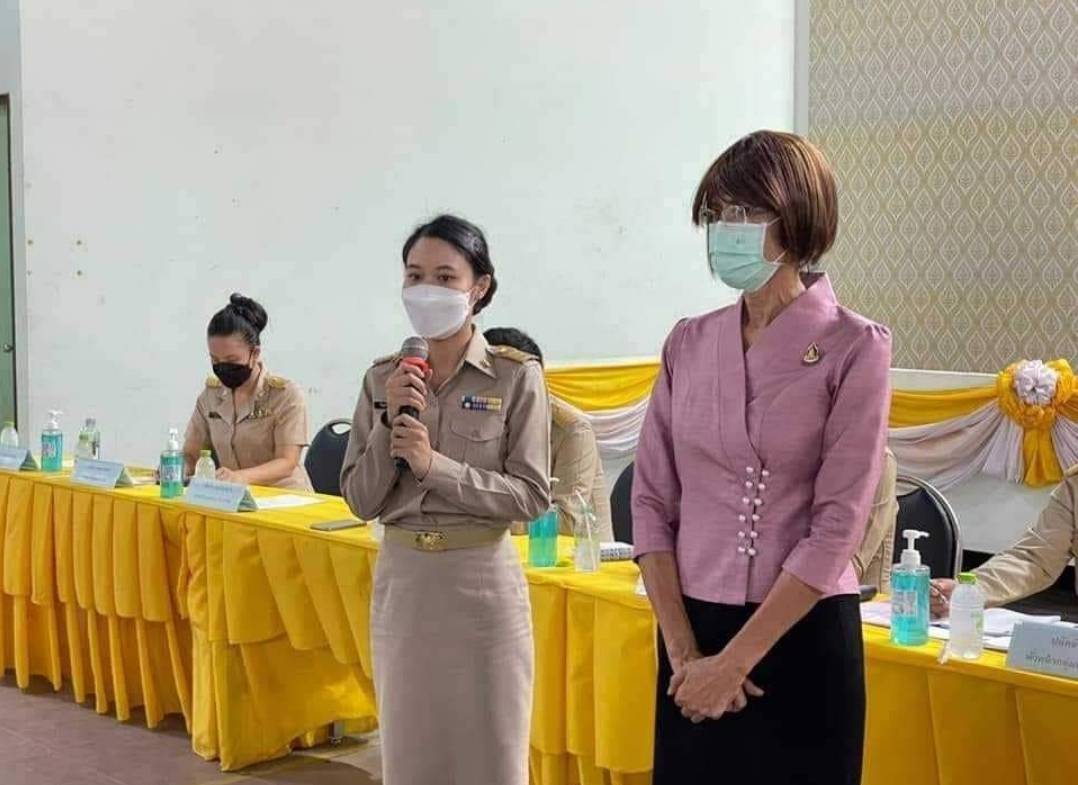 วัฒนธรรมจังหวัดฉะเชิงเทรามอบเกียรติบัตรคนดีศรีชุมชนคุณธรรมต้นแบบอำเภอแปลงยาว  