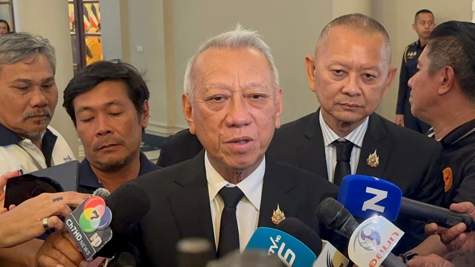 “พิพัฒน์” เชื่อลูกชายไม่เกี่ยวฮั้ว สว. ลั่นฝ่ายค้านมีหลักฐานพร้อมแจงในสภา ขู่ฟ้องกลับหากกล่าวหาไร้หลักฐาน