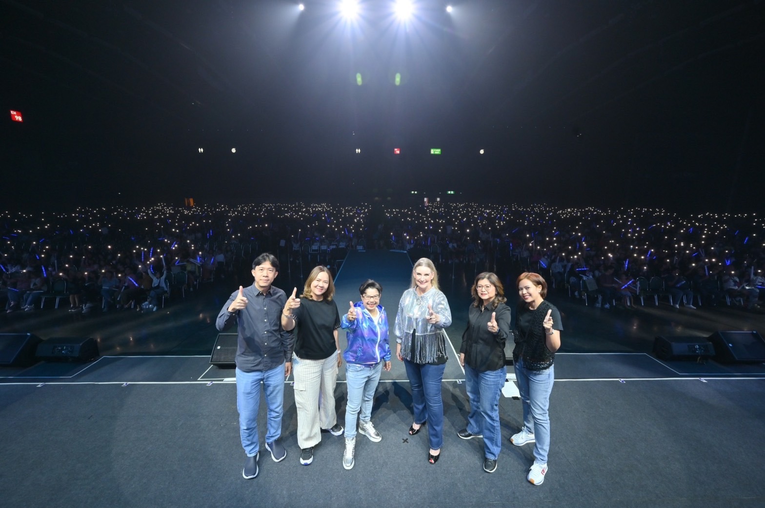 กรุงไทย–แอกซ่า ประกันชีวิต ระเบิดความมันส์ครั้งยิ่งใหญ่ จัดงาน “KTAXA FLASHBACK MUSIC FEST 2024 Fulfill Your Happiness