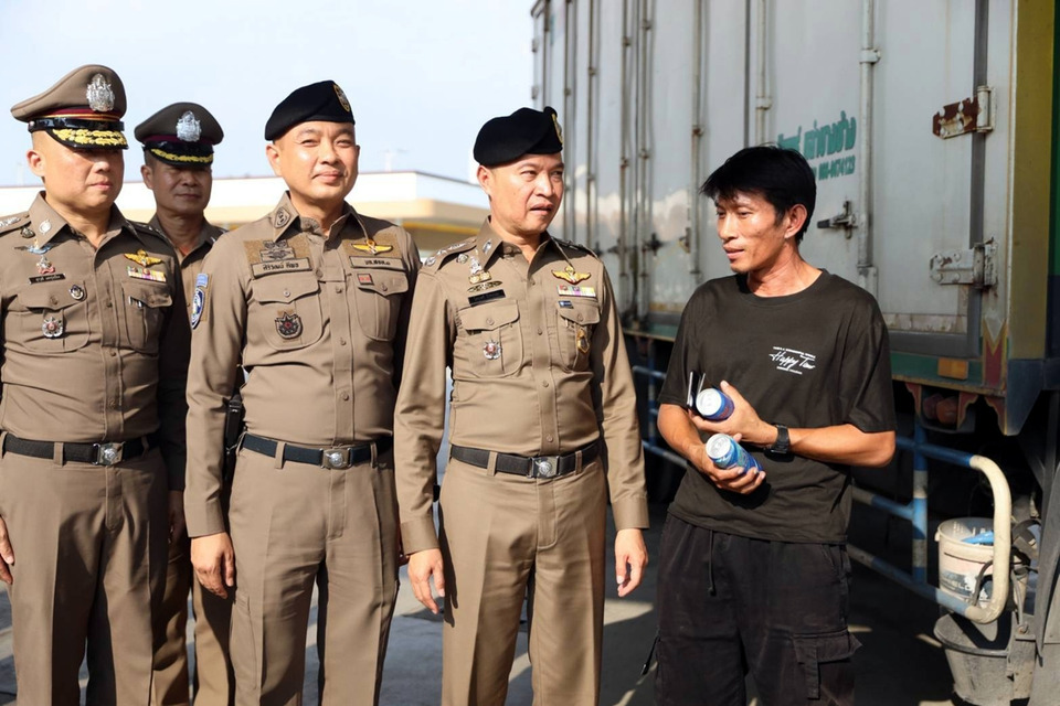 ตร.ใช้โดรนคุมจราจรสงกรานต์ มั่นใจระบายรถ 7 แสนคัน เดินทางปลอดภัยทั่วประเทศ