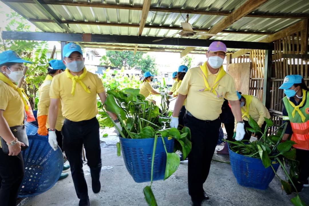 ดอนเมือง ร่วมกับเทศบาลตำบลหลักหก จัดกิจกรรมจิตอาสาพระราชทาน พัฒนาปรับปรุงภูมิทัศน์คลองเปรมประชากร