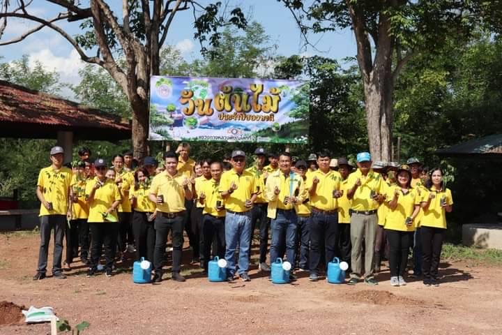 แขวงทางหลวงพิษณุโลกที่ 2(วังทอง) รวมพลังจัดกิจกรรมวันต้นไม้ประจำปีของชาติ พ.ศ.2566