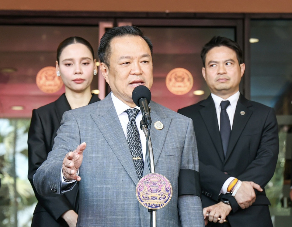 ‘อนุทิน’ บอกไม่แจง ปมบริษัทลูกชายรับงาน กฟภ. 25 ปี ไล่ไปดูเรื่องเกิดปีไหน