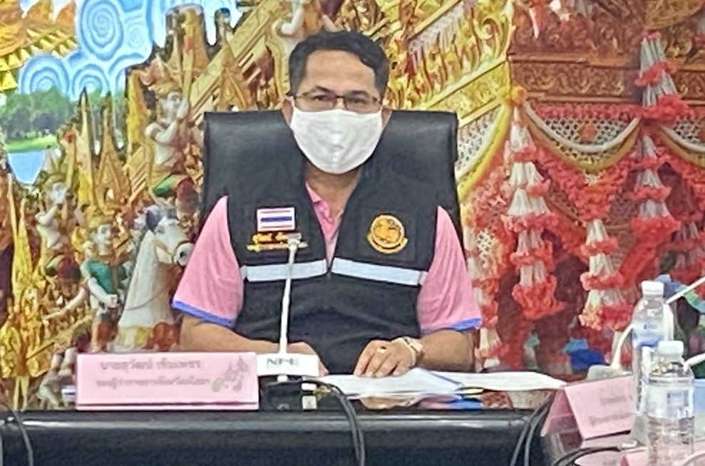 รองผู้ว่าฯยโสธรประชุมคณะกรรมการเพื่อช่วยเหลือนักเรียนครอบครัวอยากจน